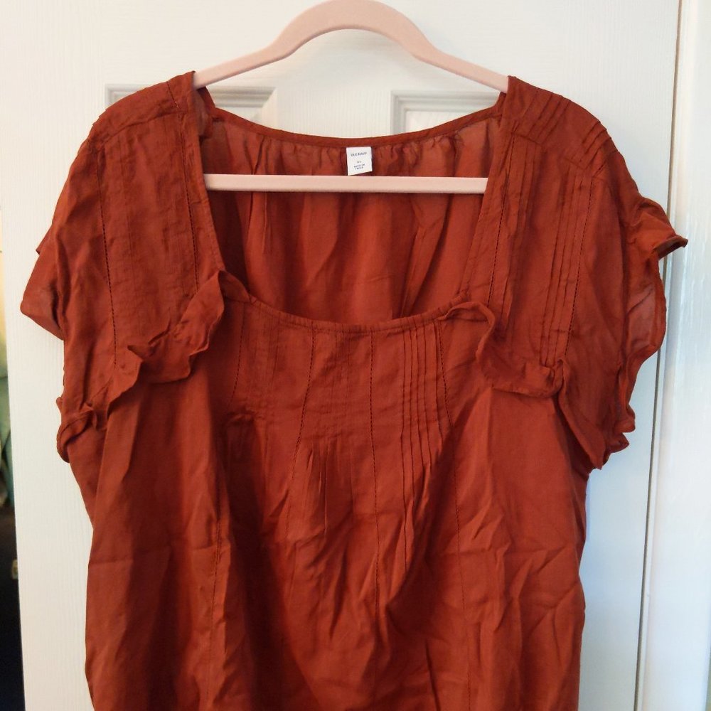 Old Navy Embroidered Blouse